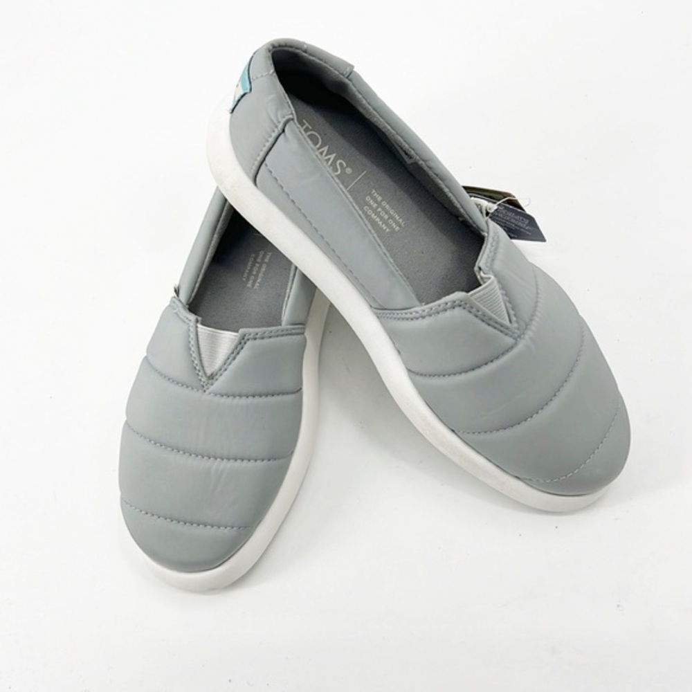 Toms Alpargata Mallow Puff Slip On in Matte Gray size 5 NWT